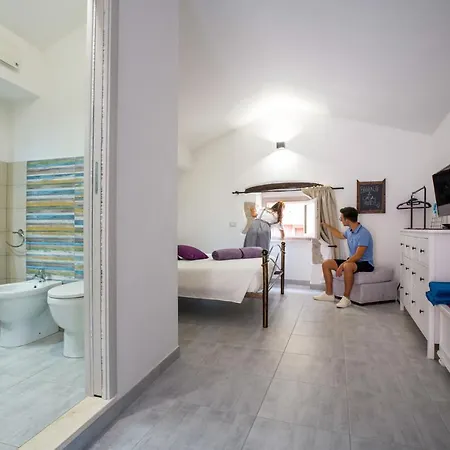 Casa Mirto Affittacamere Bosa