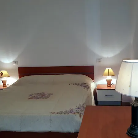 Casa Mirto